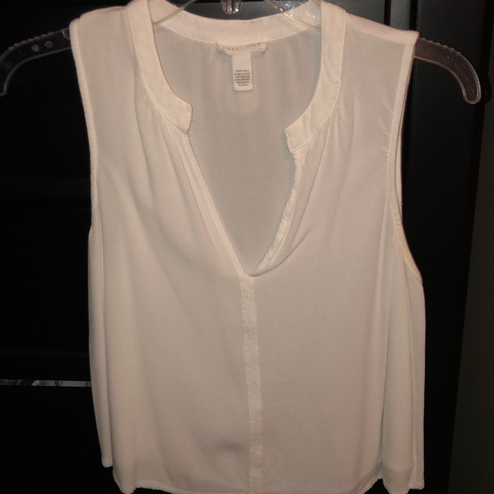 White shirt with v neck